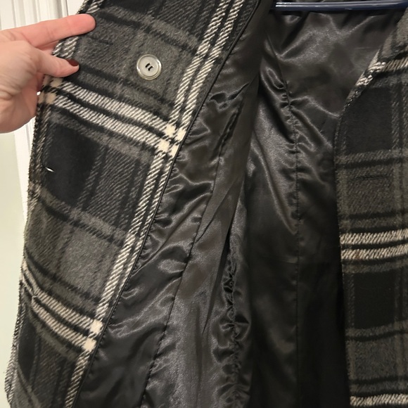Hydraulic Stylish Black Plaid Women's Coat Medium EUC - Picture 12 of 16